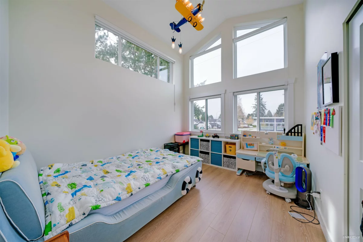 Garage Interior Photo of 8 1454 162b Street, Surrey, BC