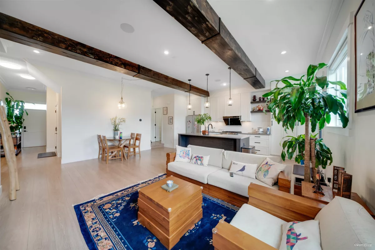 Kitchen Island Photo of 8 1454 162b Street, Surrey, BC