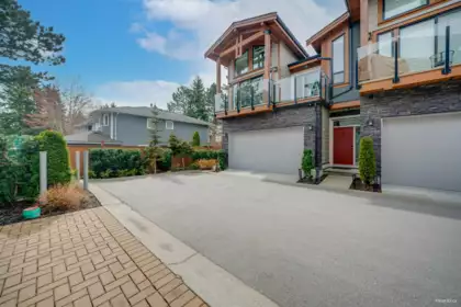 8 1454 162b Street, Surrey, BC