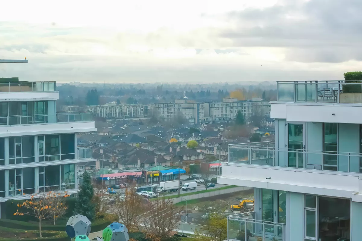 Backyard Photo of 1903 8833 Hazelbridge Way, Richmond, BC