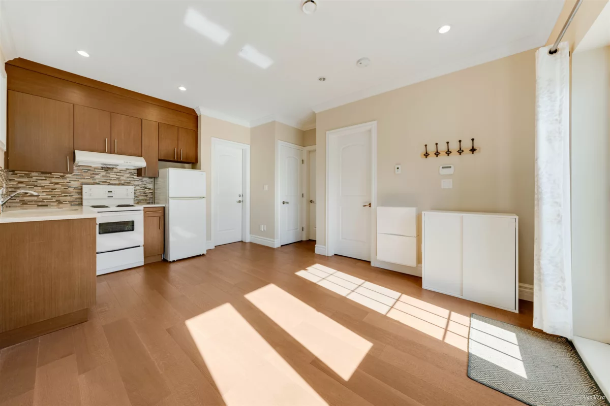 Backyard Photo of 4042 W 20th Avenue, Vancouver, BC