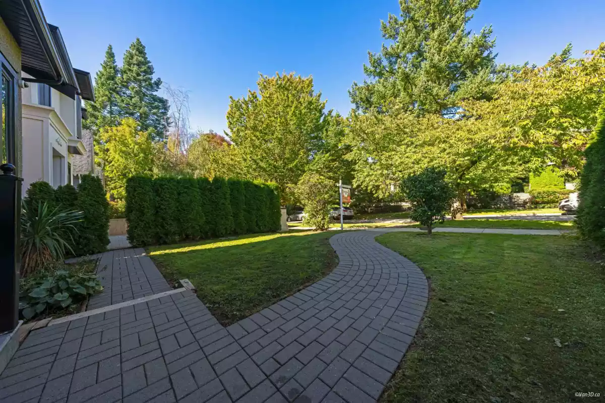 Fitness Center Photo Near 4042 W 20th Avenue, Vancouver, BC