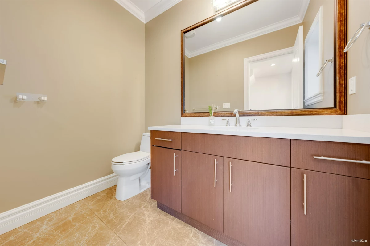 Hallway Photo of 4042 W 20th Avenue, Vancouver, BC