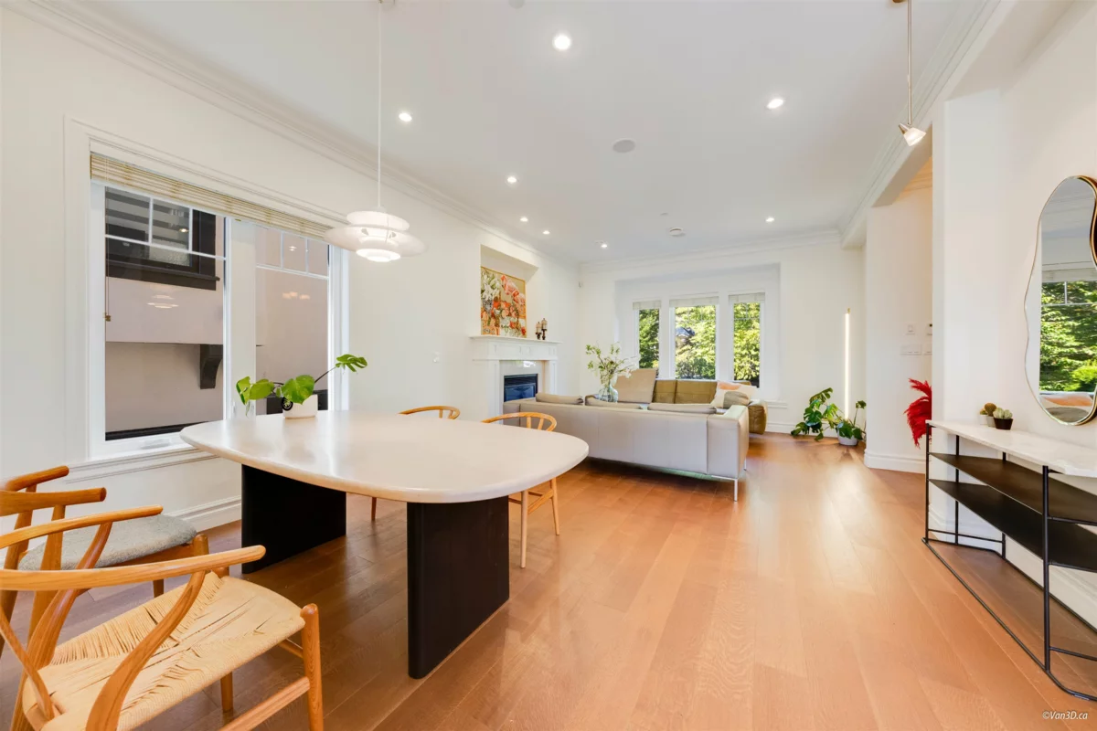Living Room Photo of 4042 W 20th Avenue, Vancouver, BC