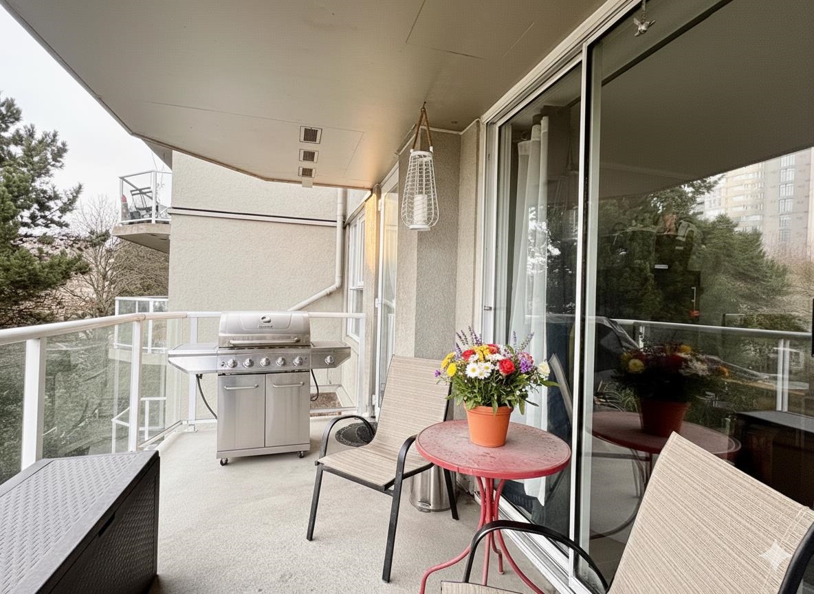 Basement Recreation Room Photo of 305 1250 Quayside Drive, New Westminster, BC