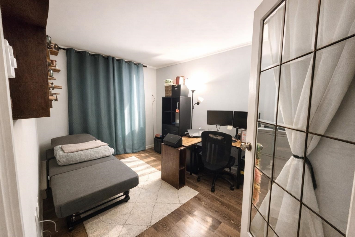 Bedroom 2 Photo of 305 1250 Quayside Drive, New Westminster, BC