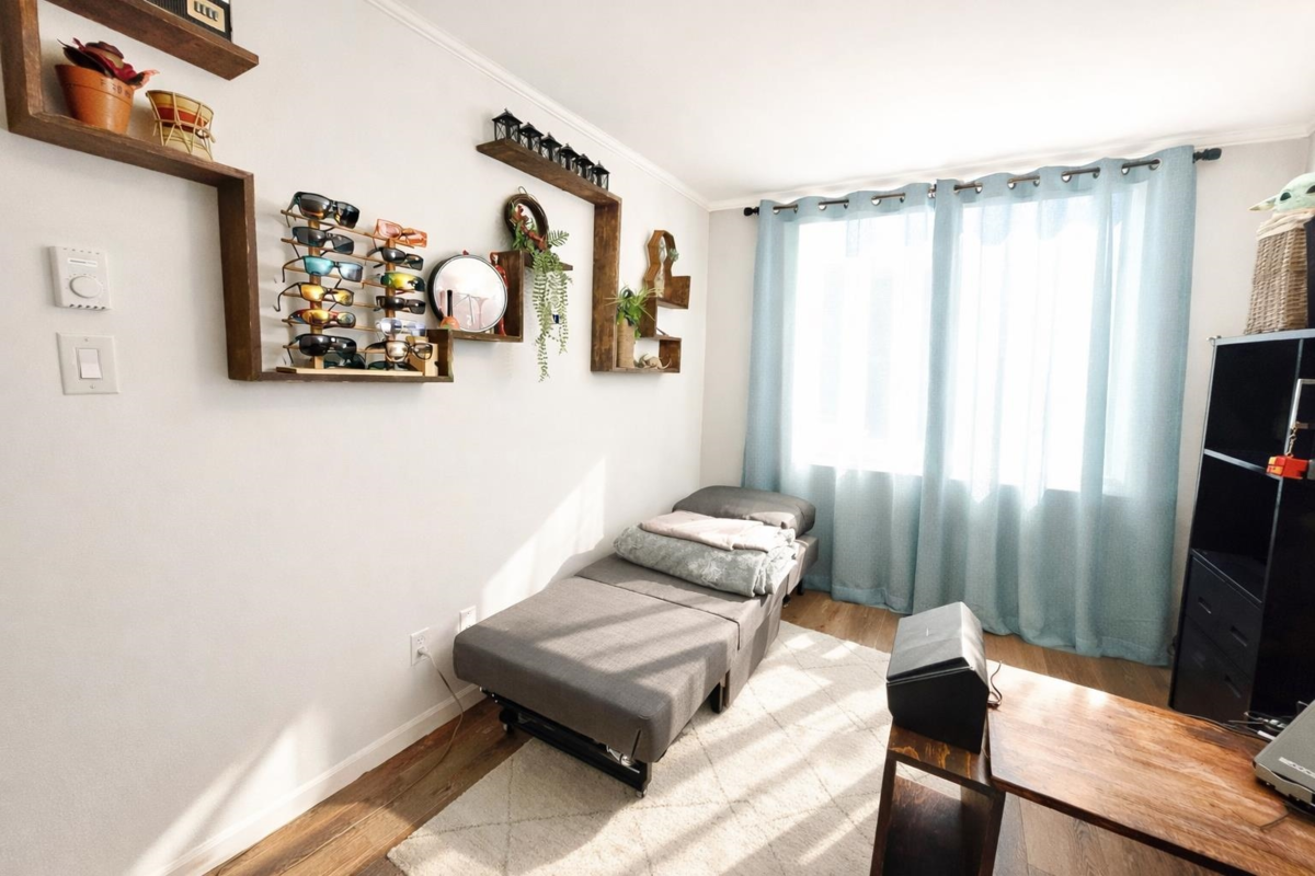 Bedroom 3 Photo of 305 1250 Quayside Drive, New Westminster, BC