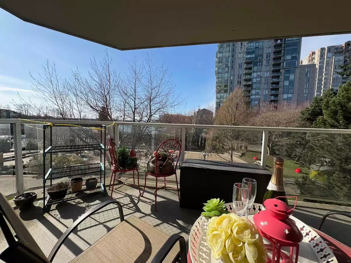 Loft / Bonus Room Photo of 305 1250 Quayside Drive, New Westminster, BC