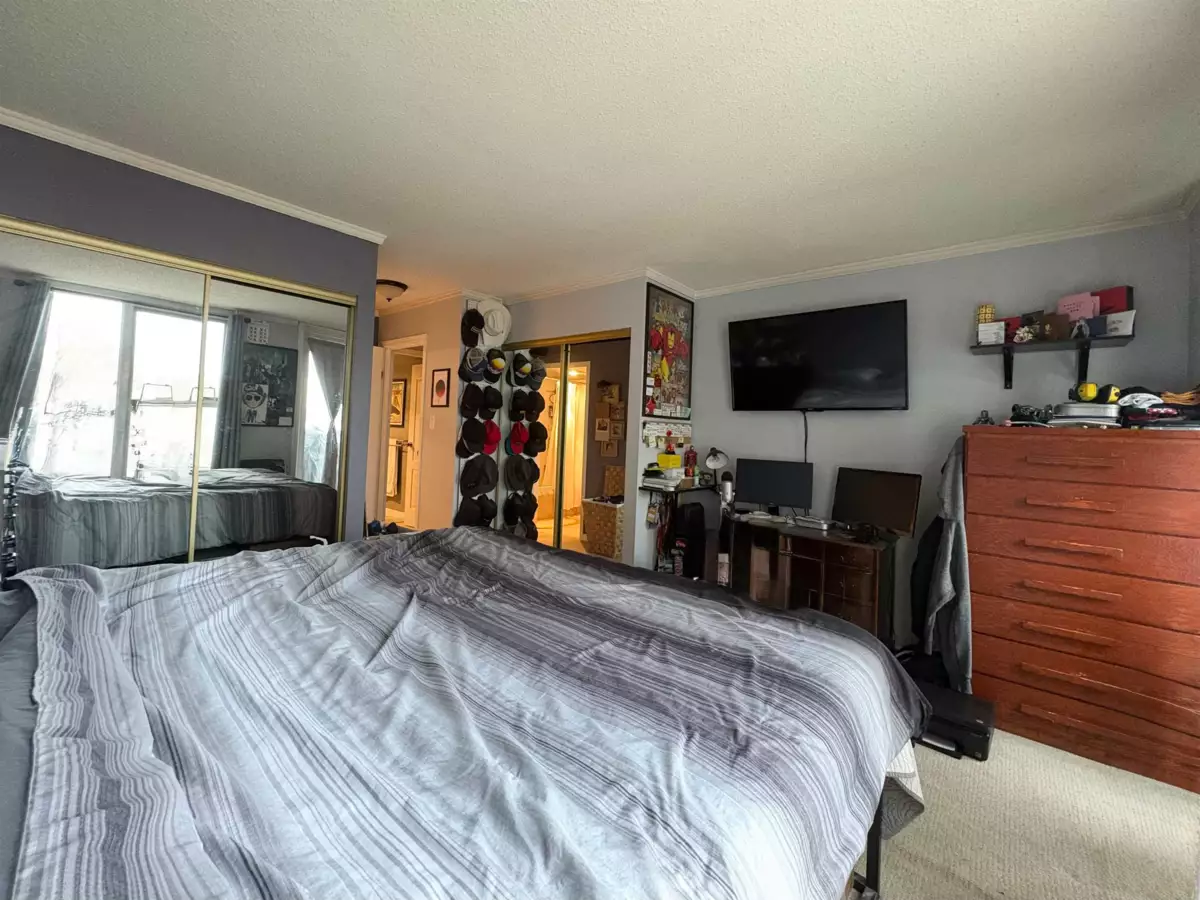 Primary Bathroom Photo of 305 1250 Quayside Drive, New Westminster, BC