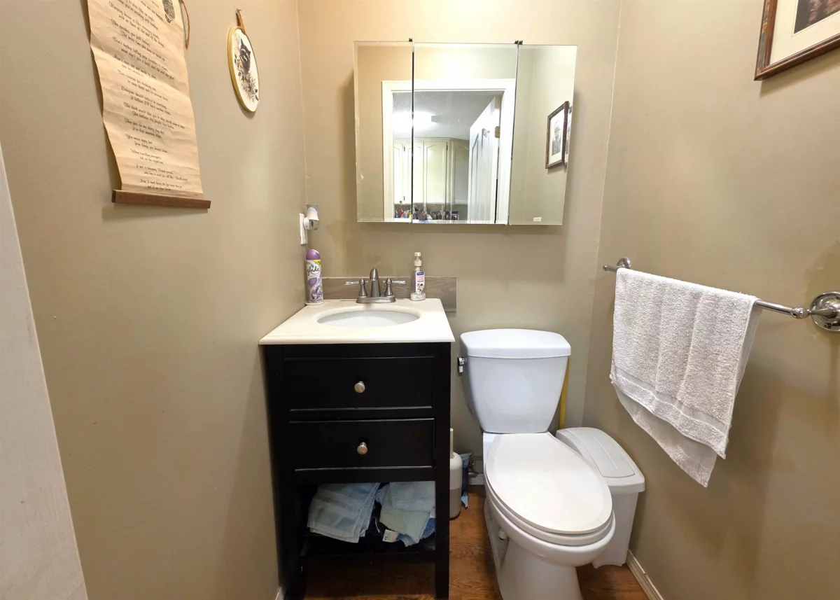 Entry Foyer Photo of 3319 275 Street, Langley, BC