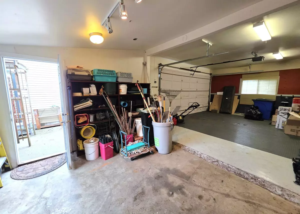 Garden / Landscaping Photo of 3319 275 Street, Langley, BC