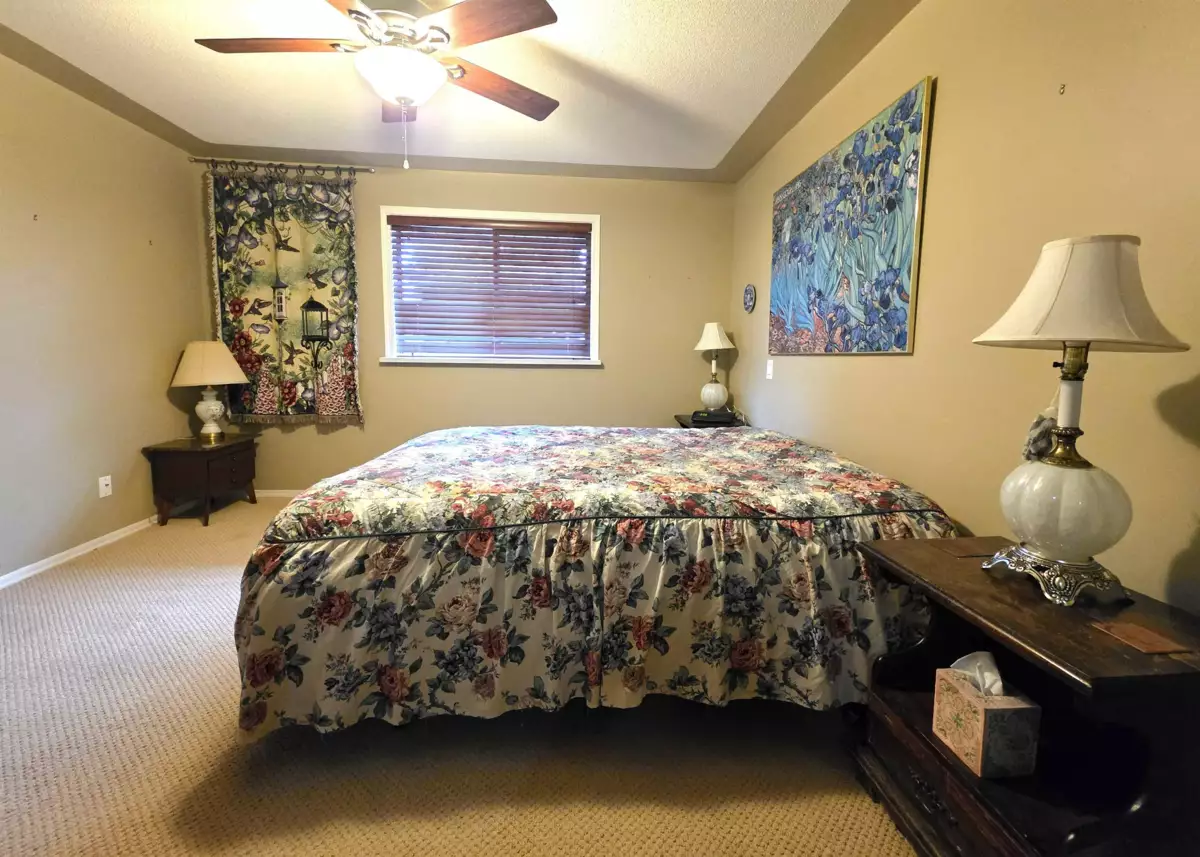 Guest Bathroom Photo of 3319 275 Street, Langley, BC