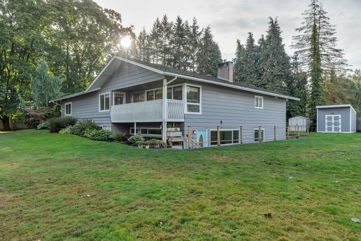 Community Amenities Photo (Clubhouse) of 24846 56 Avenue, Langley, BC