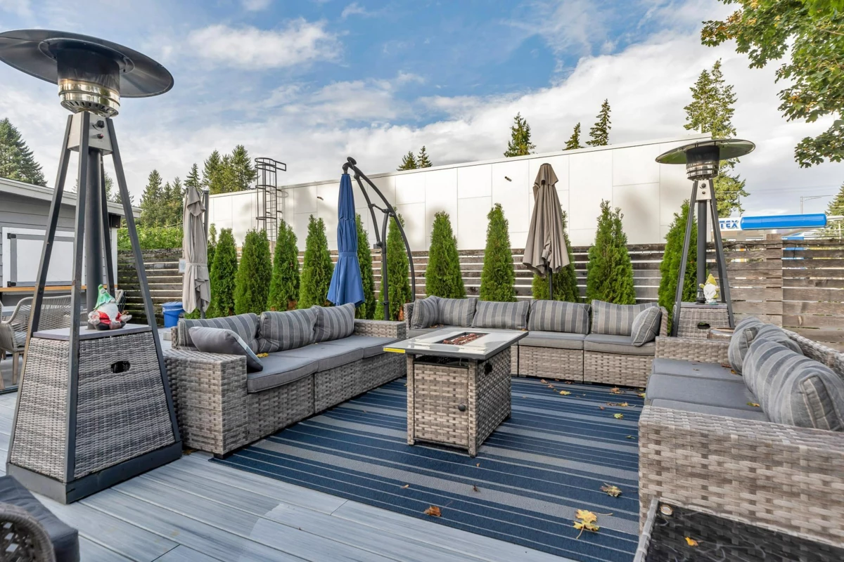 Garden / Landscaping Photo of 24846 56 Avenue, Langley, BC