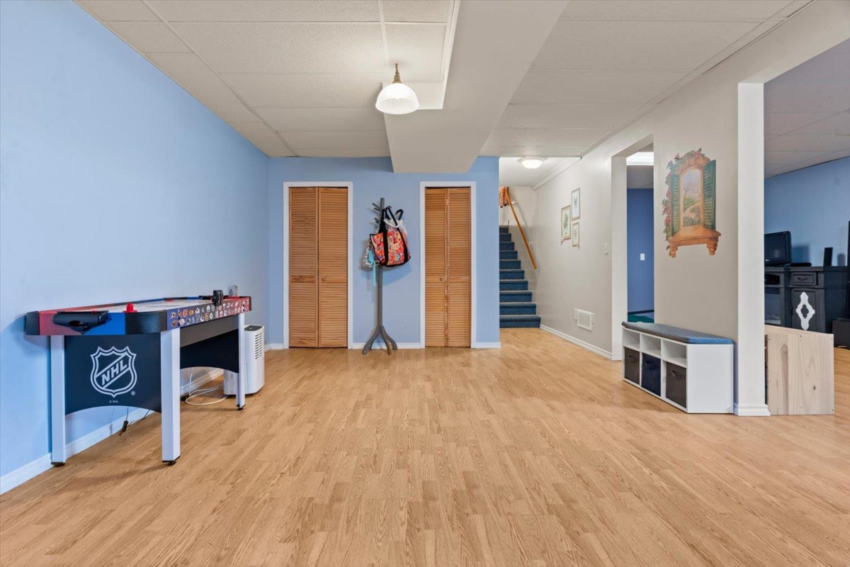 Entry Foyer Photo of 44983 Cumberland Avenue, Chilliwack, BC