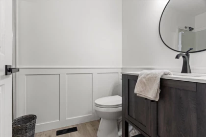 Mudroom Photo of 44983 Cumberland Avenue, Chilliwack, BC
