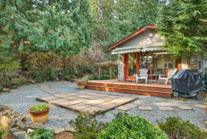 Dining Area Photo of 1309 Oceanview Road, Bowen Island, BC