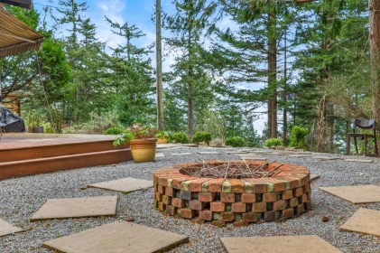 Family Room Photo of 1309 Oceanview Road, Bowen Island, BC