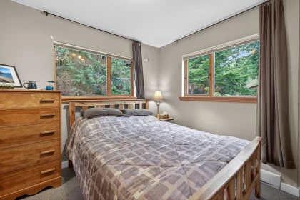 Guest Bathroom Photo of 1309 Oceanview Road, Bowen Island, BC