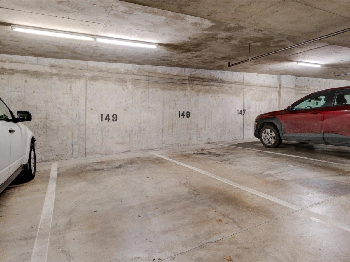 Laundry Room Photo of 1607 1188 Richards Street, Vancouver, BC