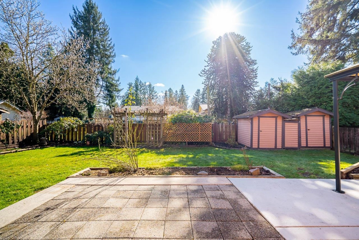 Front Yard Photo of 21238 Cutler Place, Maple Ridge, BC