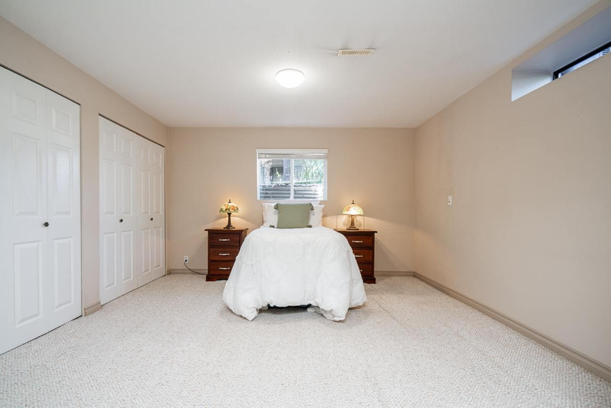 Powder Room Photo of 21238 Cutler Place, Maple Ridge, BC