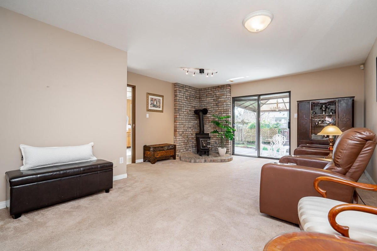 Walk-In Closet Photo of 21238 Cutler Place, Maple Ridge, BC