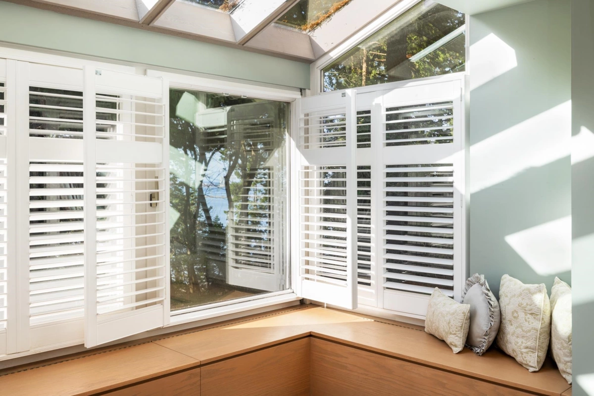 Basement Recreation Room Photo of 535 English Bluff Road, Delta, BC