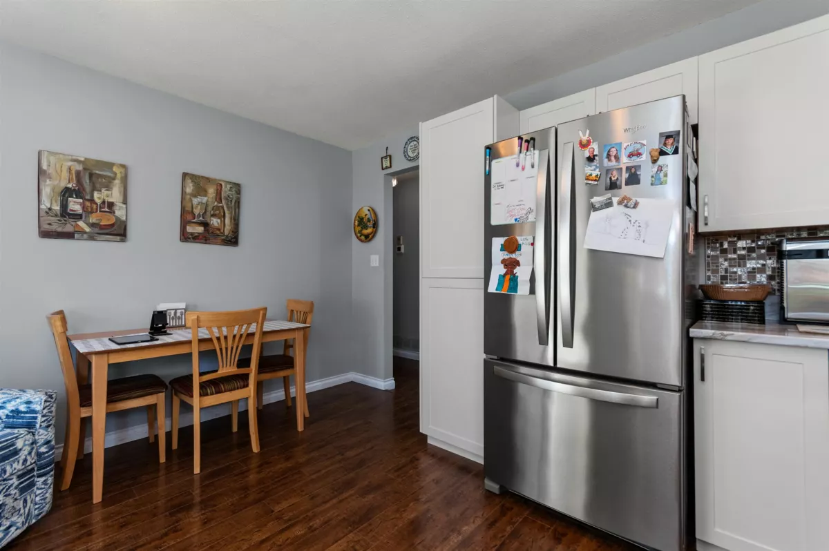 Breakfast Nook Photo of 31 45175 Wells Road, Chilliwack, BC