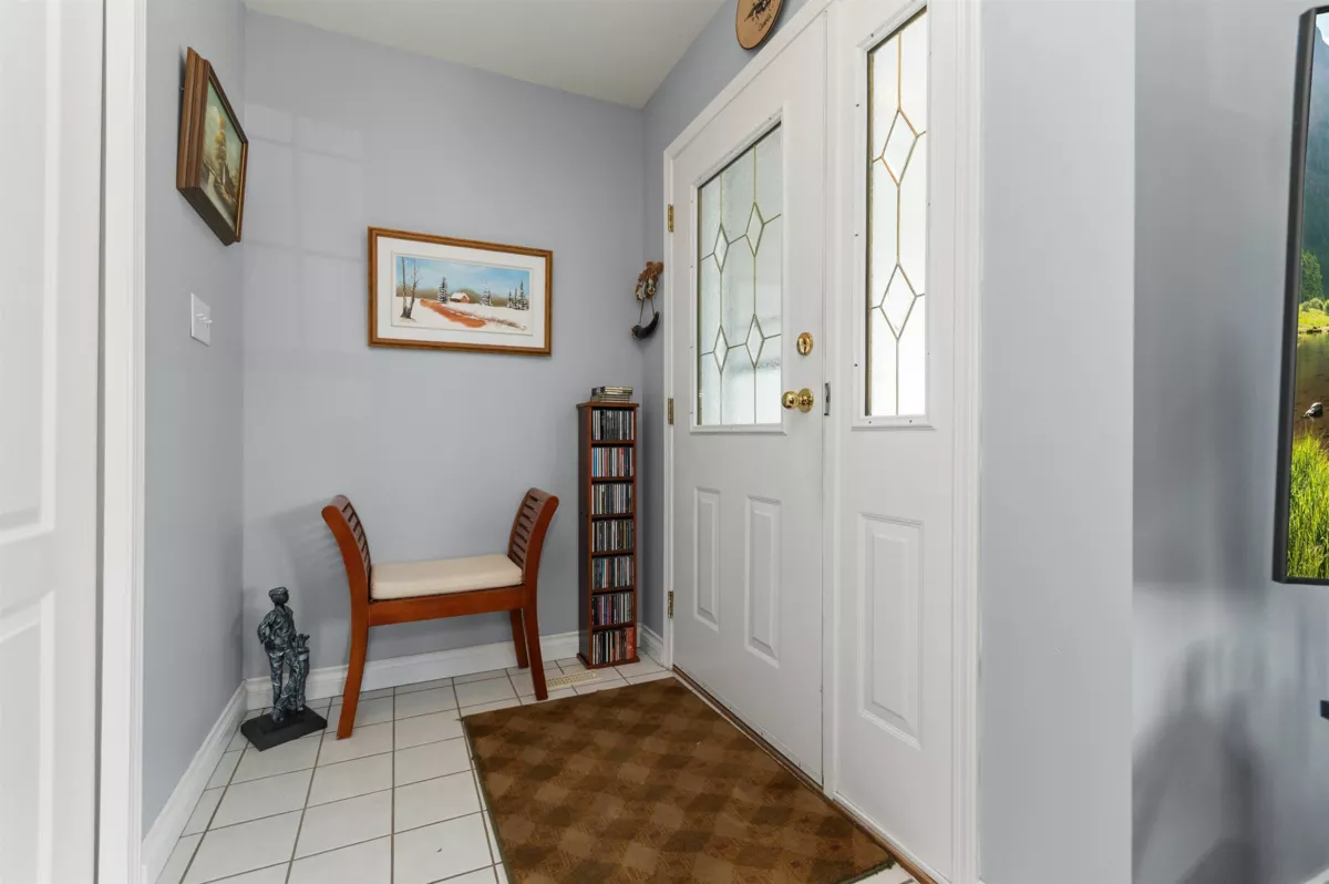 Living Room Photo of 31 45175 Wells Road, Chilliwack, BC