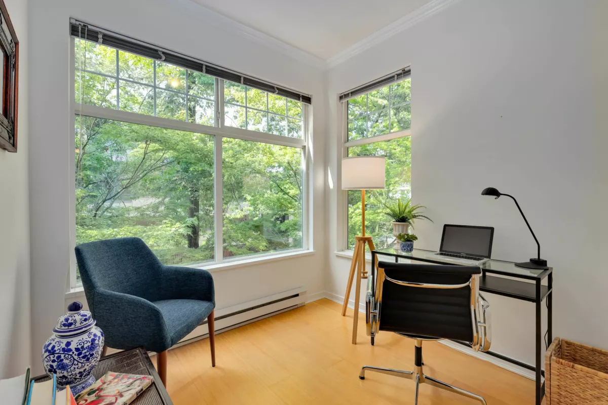 Guest Bathroom Photo of 304 1388 Nelson Street, Vancouver, BC