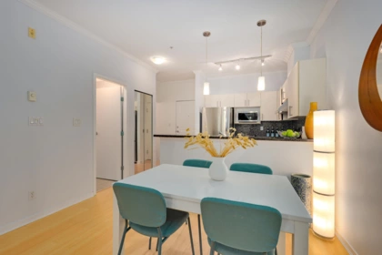 Kitchen Island Photo of 304 1388 Nelson Street, Vancouver, BC