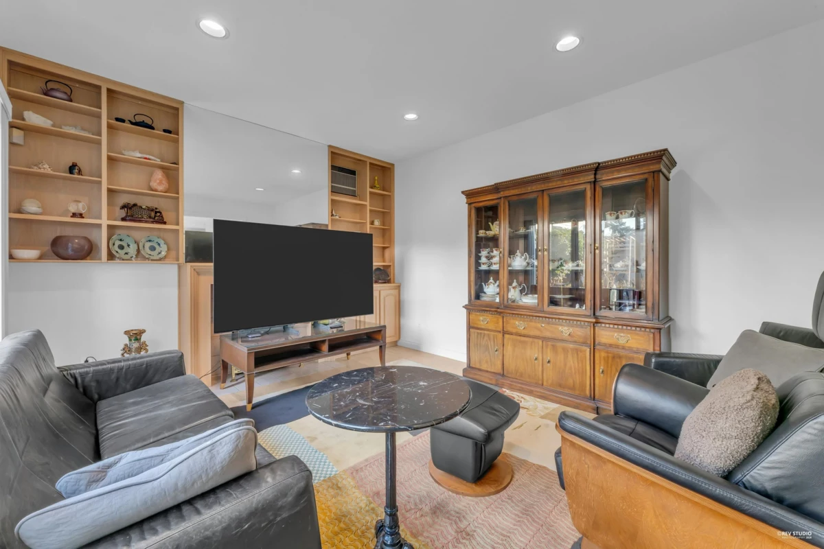 Bedroom 3 Photo of 6835 Heather Street, Vancouver, BC