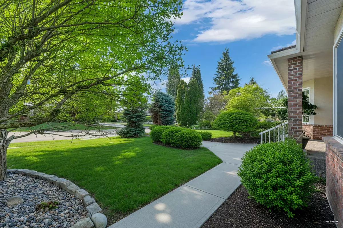 Outdoor Kitchen Photo of 6835 Heather Street, Vancouver, BC
