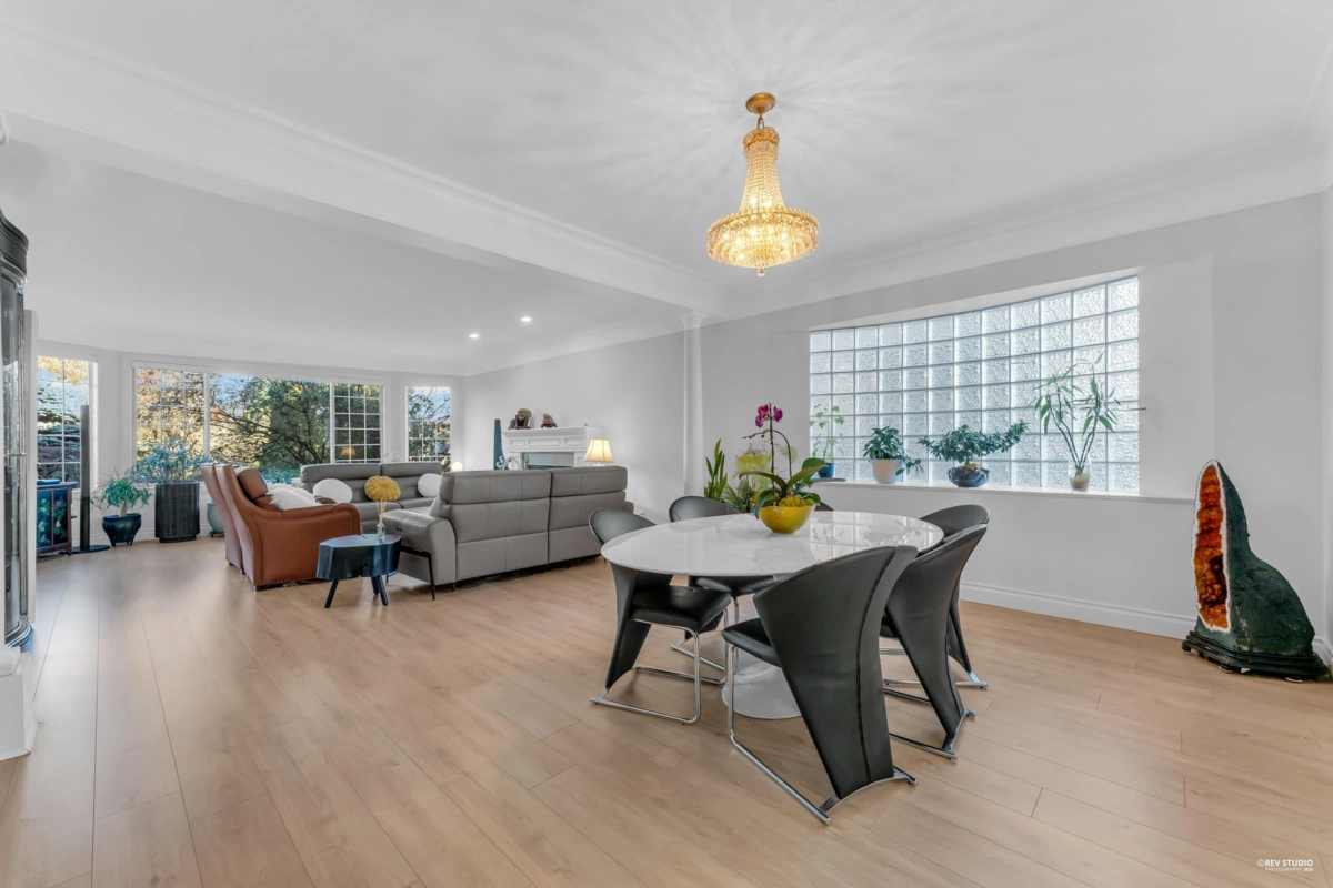 Primary Bedroom Photo of 6835 Heather Street, Vancouver, BC