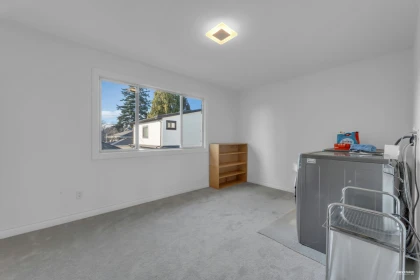 Hallway Photo of 6835 Heather Street, Vancouver, BC