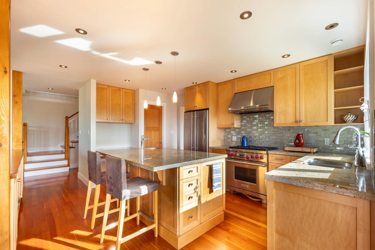 Family Room Photo of 5012 Geer Road, Sechelt, BC