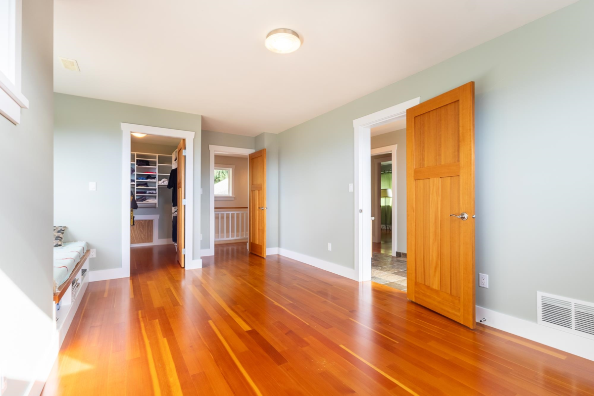 Powder Room Photo of 5012 Geer Road, Sechelt, BC