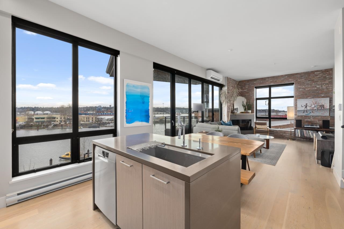 Bedroom 3 Photo of 414 220 Salter Street, New Westminster, BC