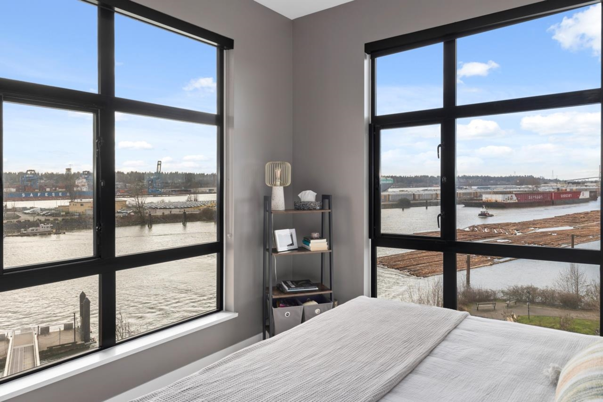 Powder Room Photo of 414 220 Salter Street, New Westminster, BC