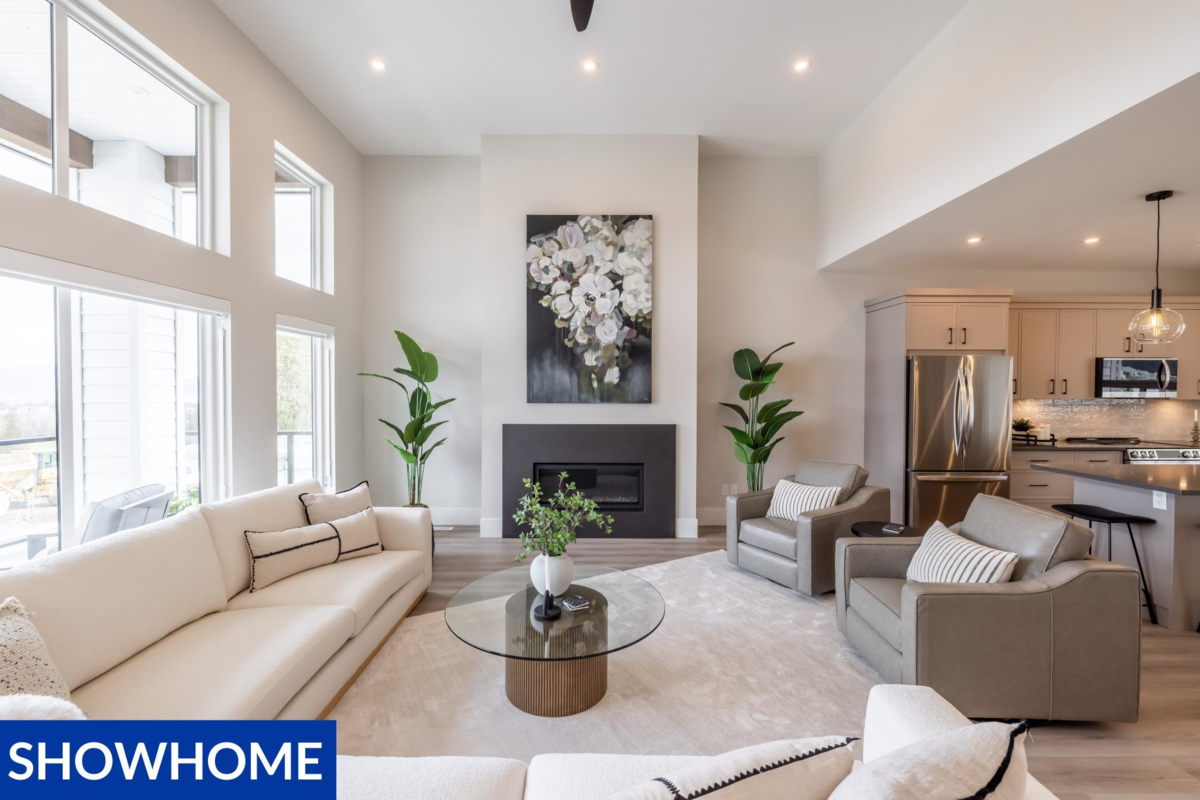 Breakfast Nook Photo of 47262 Valerie Place, Chilliwack, BC