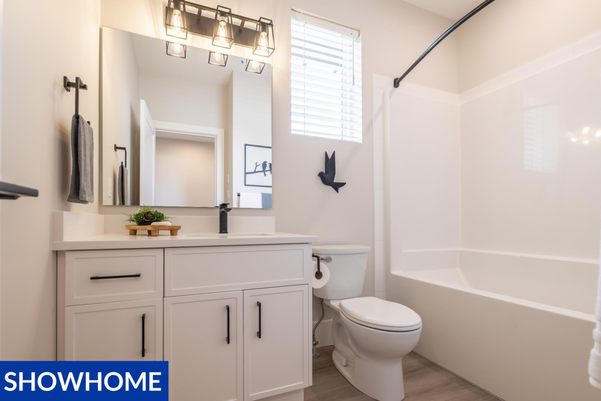 Swimming Pool Photo of 47262 Valerie Place, Chilliwack, BC