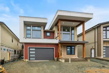 Front exterior of 47262 Valerie Place, Chilliwack, BC