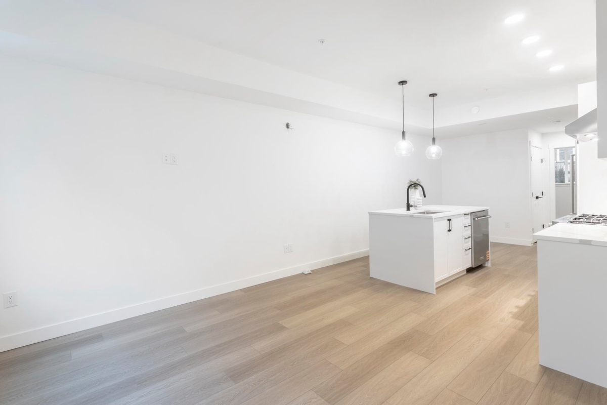 Family Room Photo of 120 720 Robinson Street, Coquitlam, BC