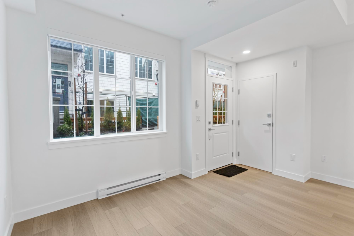 Mudroom Photo of 120 720 Robinson Street, Coquitlam, BC