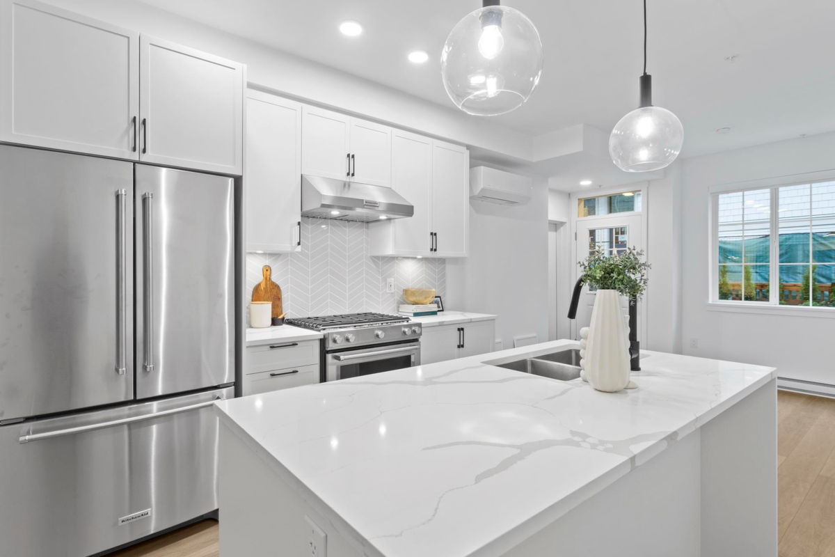 Primary Bedroom Photo of 120 720 Robinson Street, Coquitlam, BC