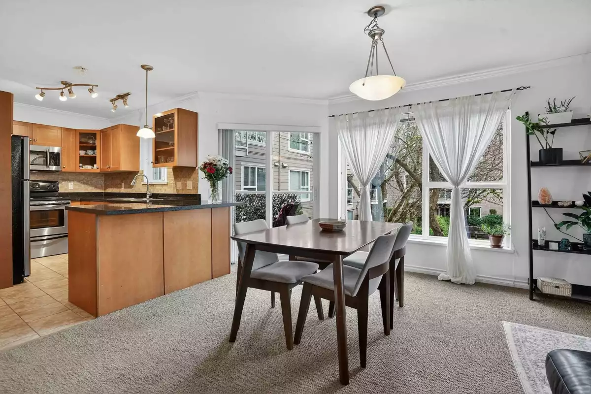 Breakfast Nook Photo of 210 22255 122 Avenue, Maple Ridge, BC