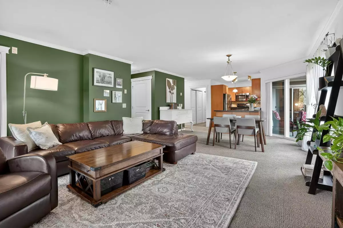 Dining Area Photo of 210 22255 122 Avenue, Maple Ridge, BC