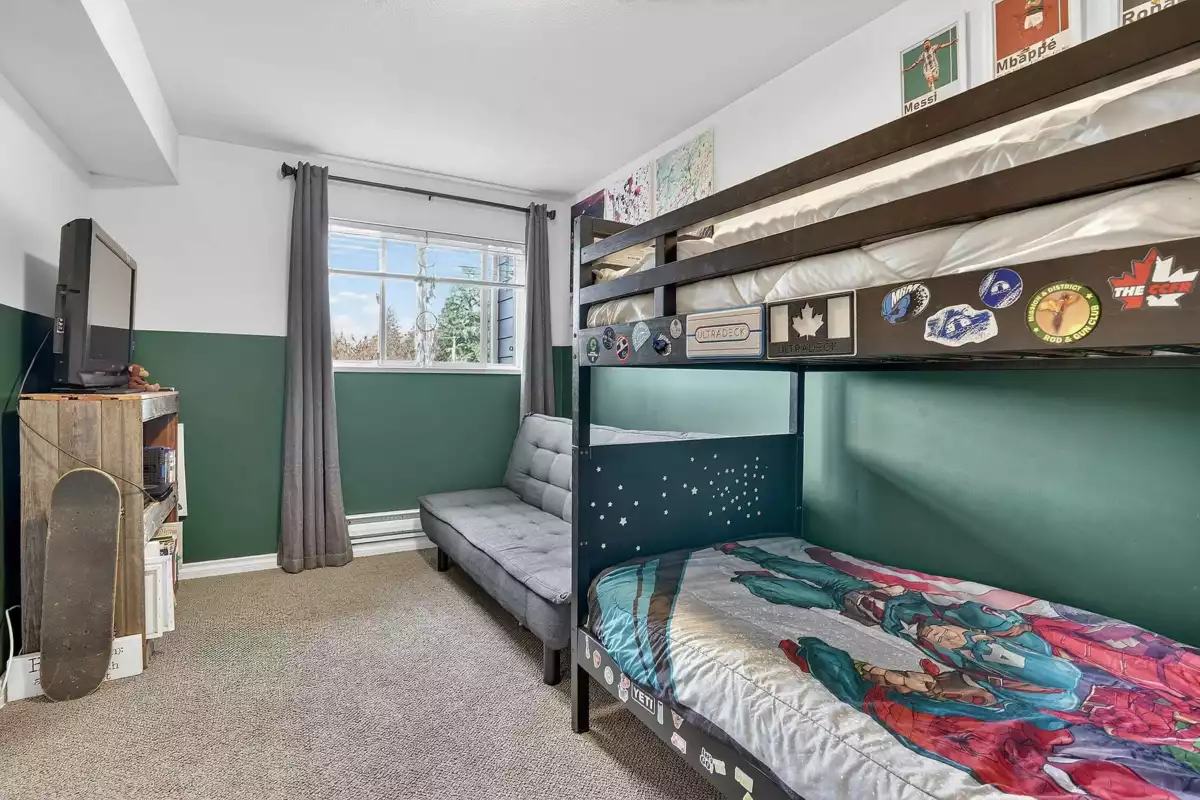 Guest Bathroom Photo of 210 22255 122 Avenue, Maple Ridge, BC