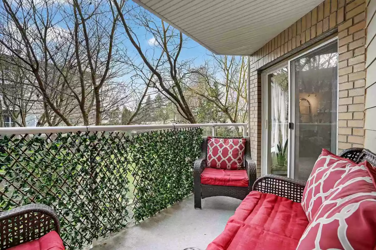 Hallway Photo of 210 22255 122 Avenue, Maple Ridge, BC